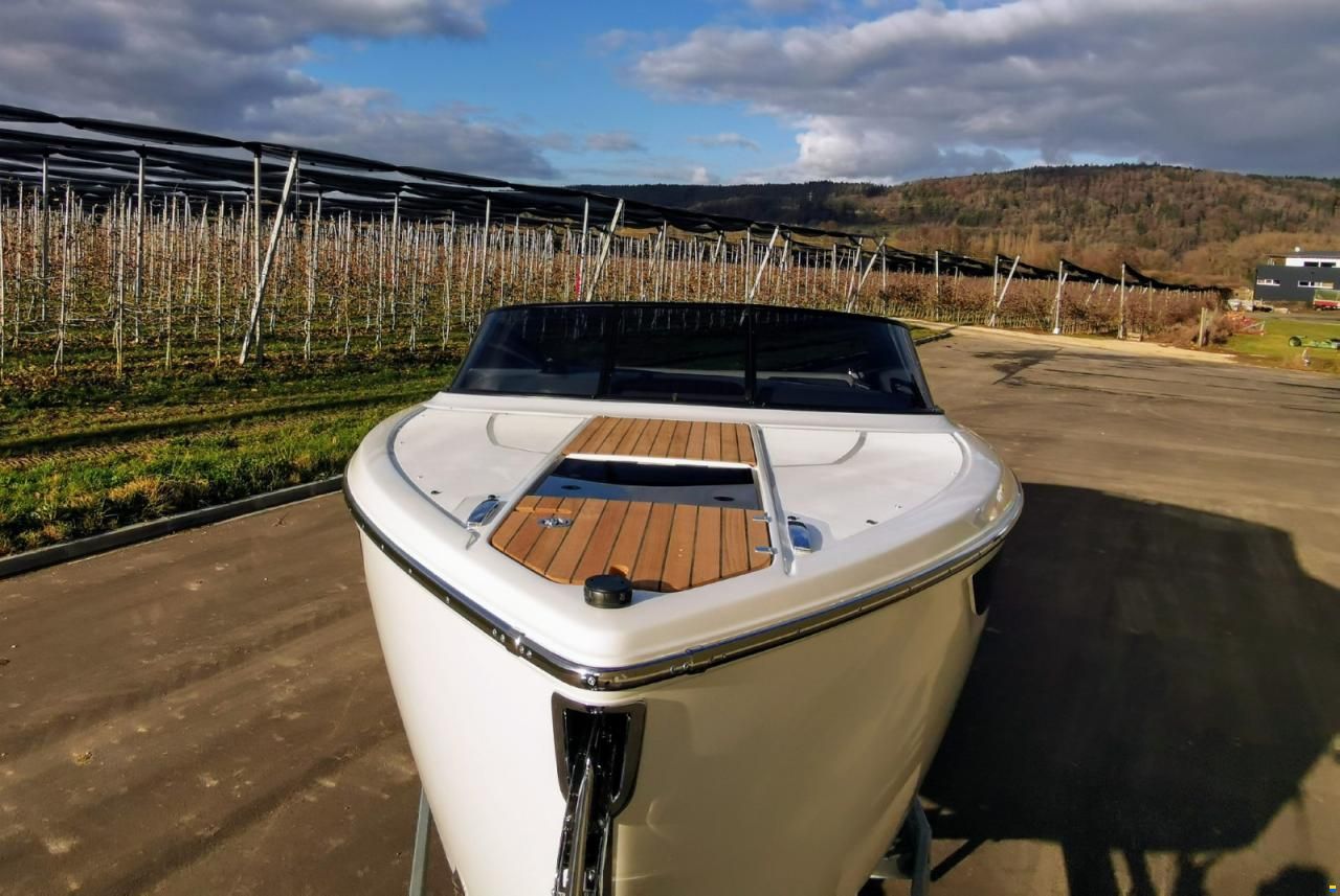 Cranchi E26 Classic