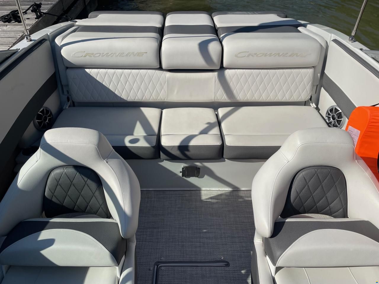 Crownline 210 SS