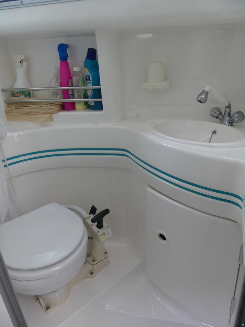Sealine 270