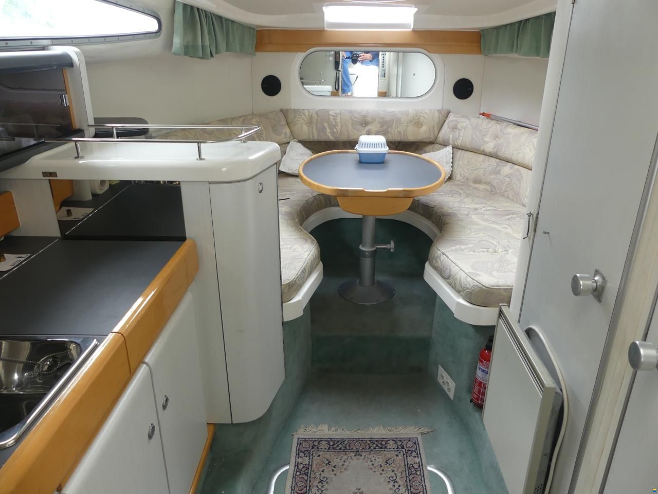 Sealine 270