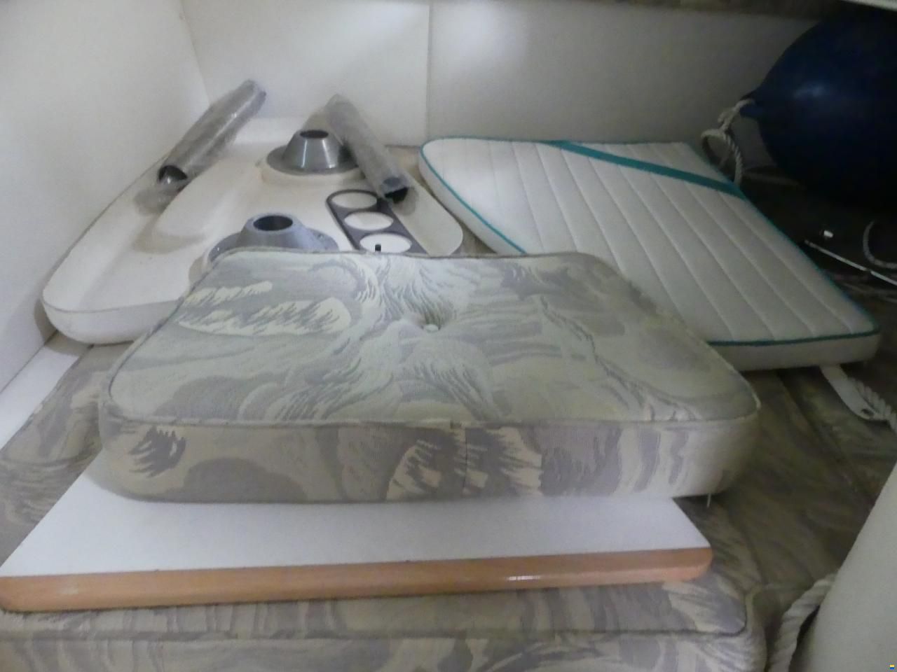 Sealine 270
