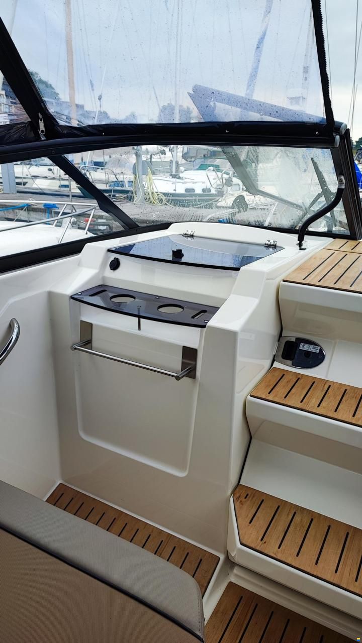 Quicksilver ACTIV 805 CRUISER mit 2x F 200 XL und Tr