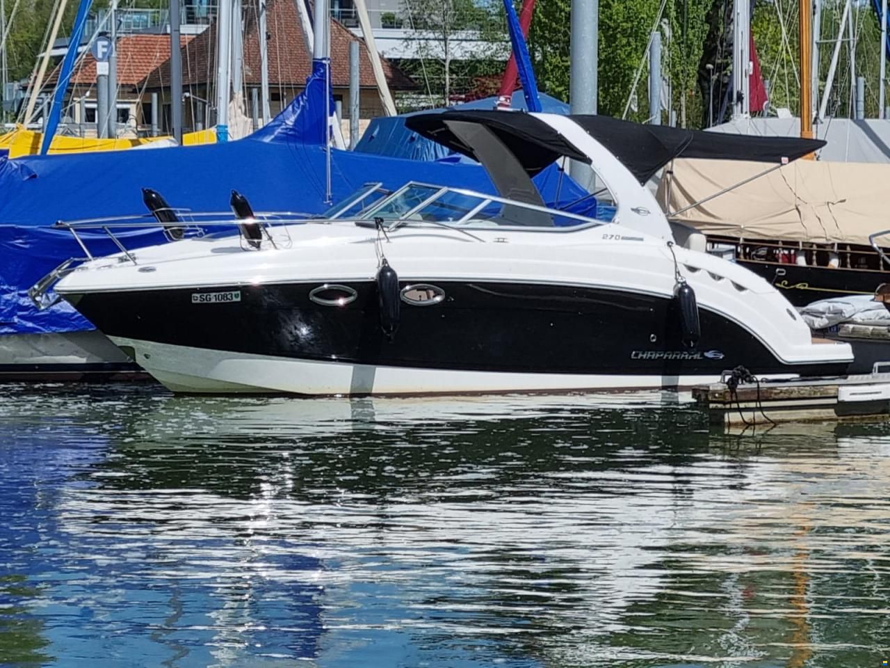 Chaparral Signature 270