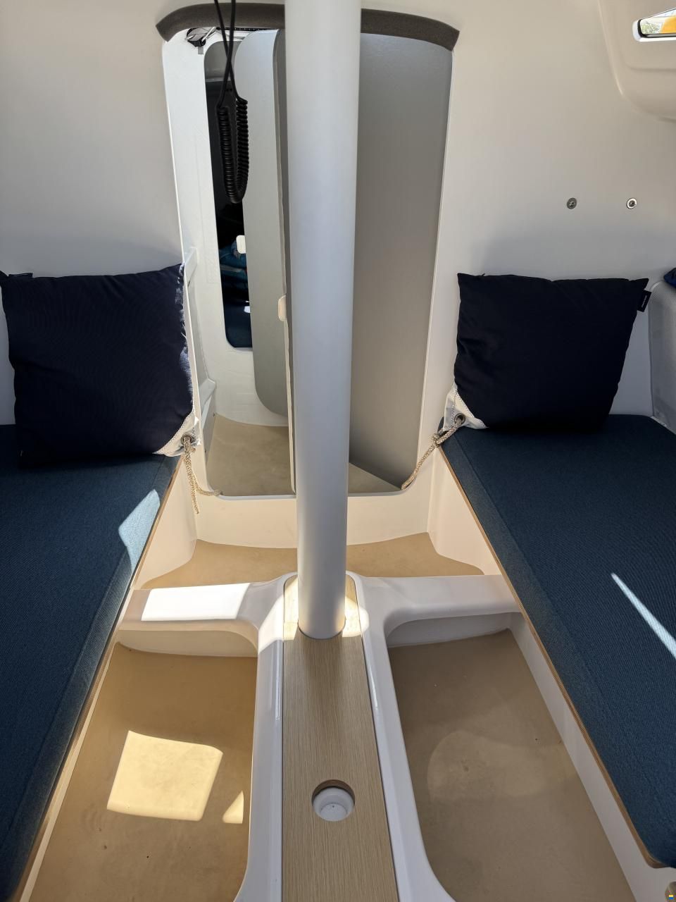Beneteau First 27