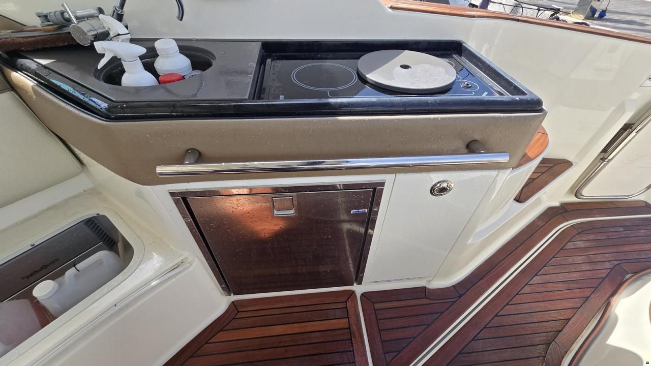 Sea Ray 320 sundancer