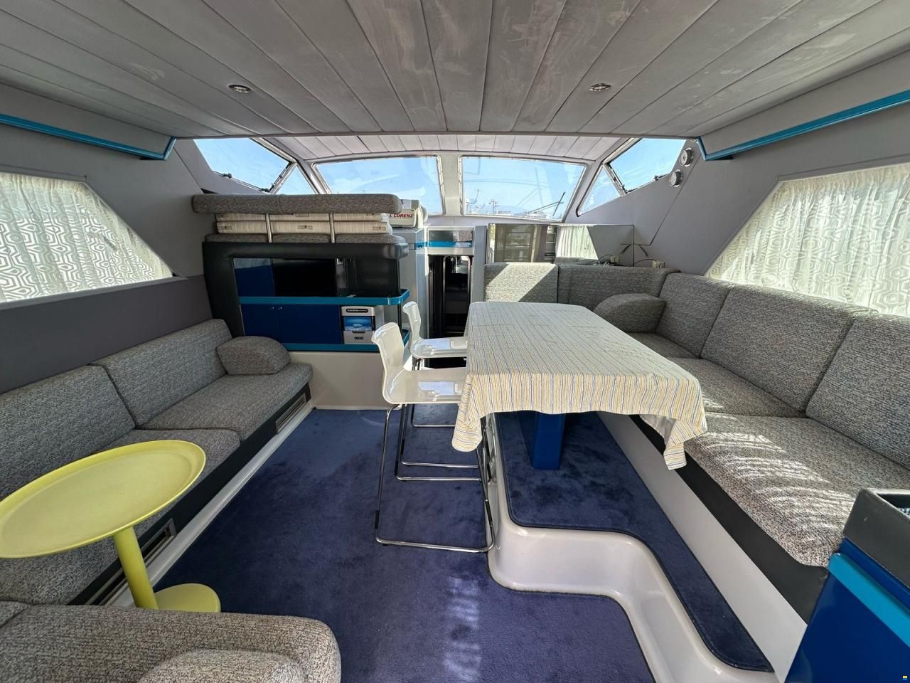 Ferretti Altura 49