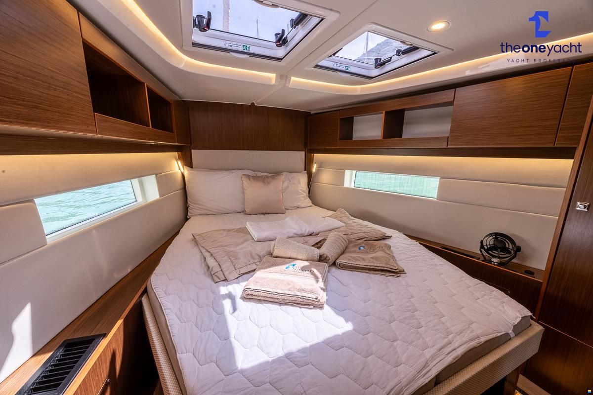 Bavaria C45 Style