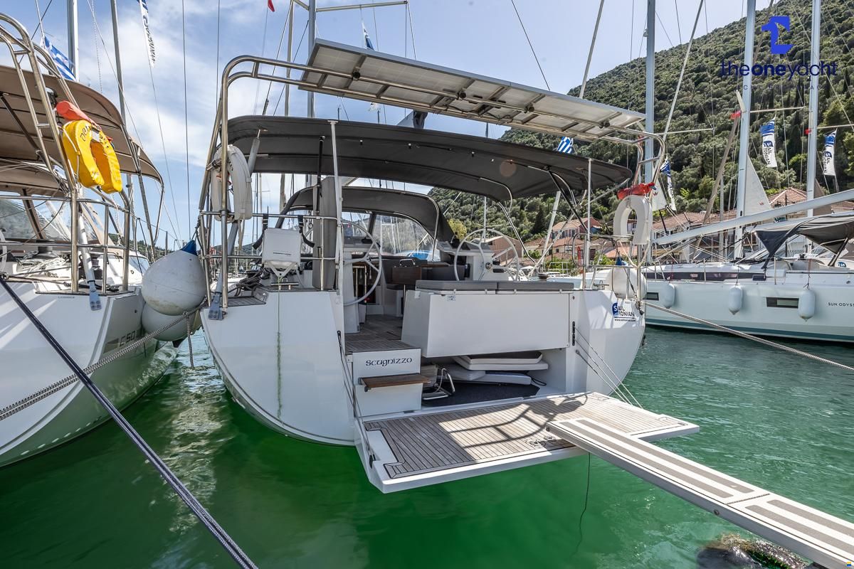Bavaria C45 Style