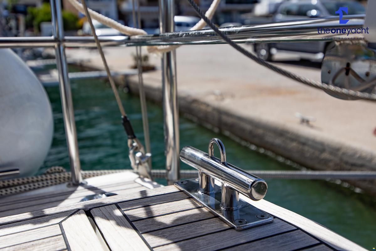 Bavaria C45 Style