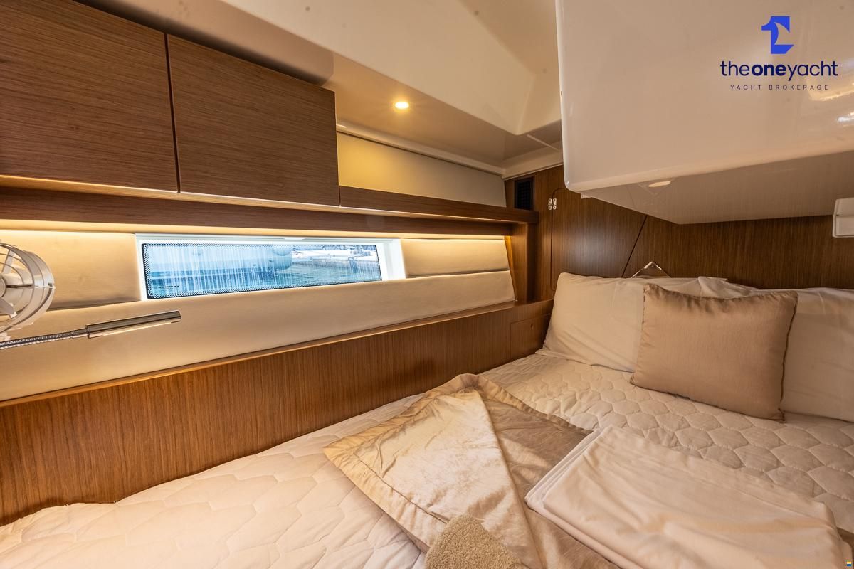 Bavaria C45 Style