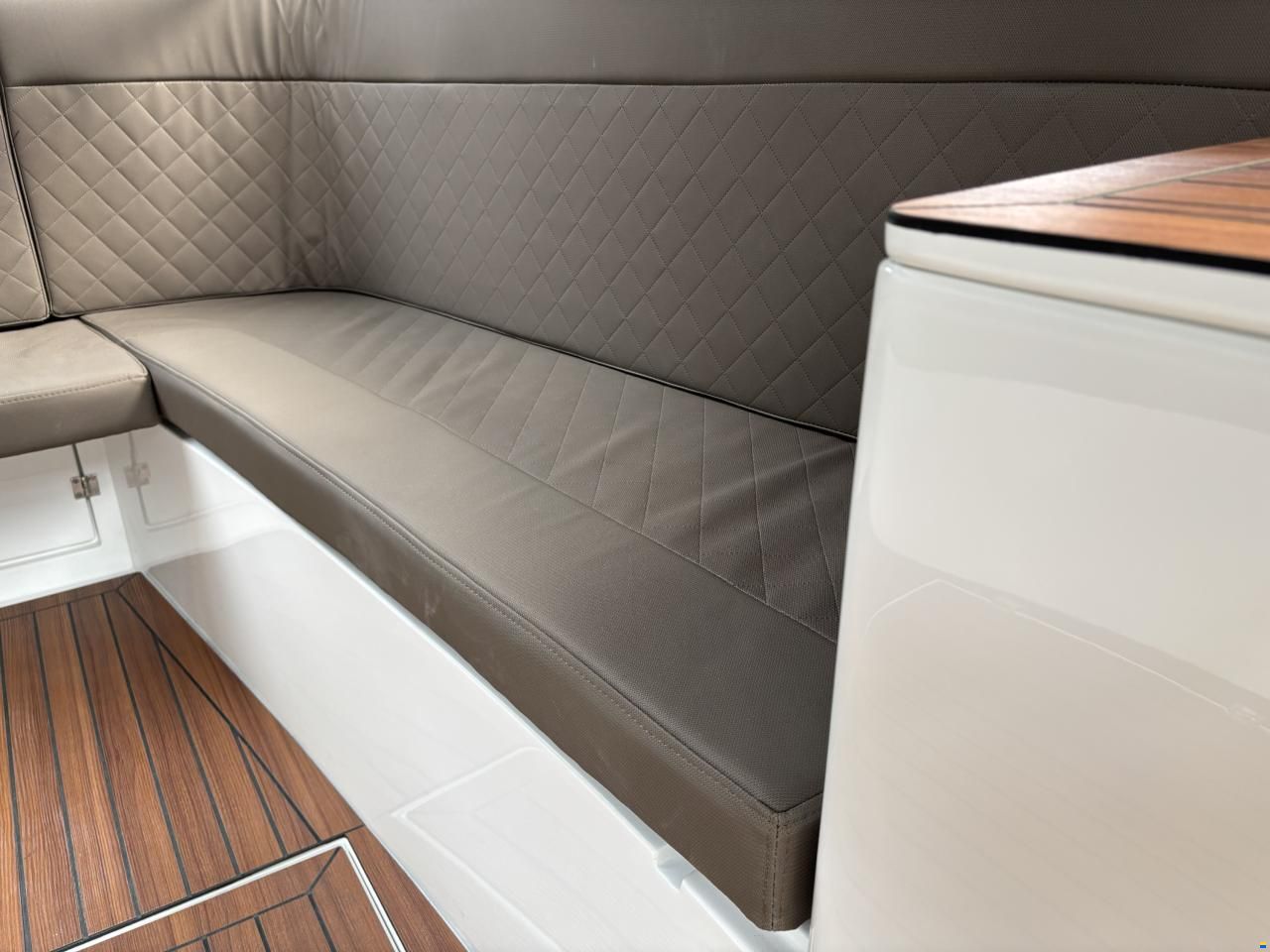 Maxima 740 Tender