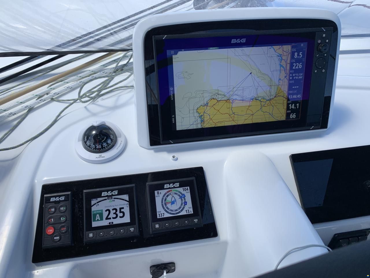 Lagoon 46