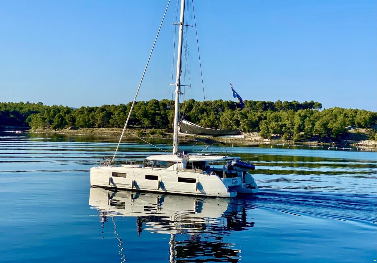 Lagoon 46