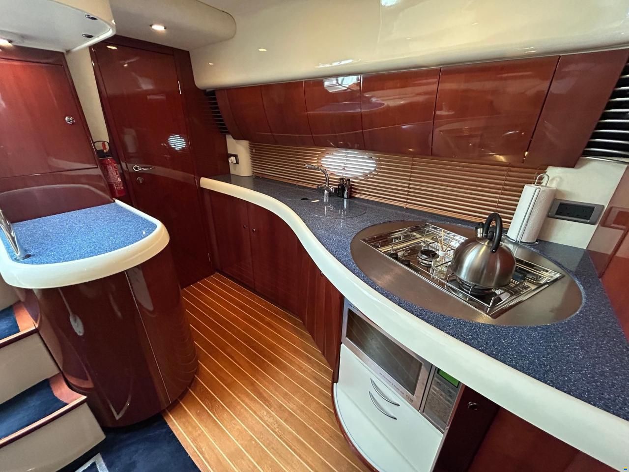 Fairline Targa 43