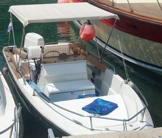 Elan GT 495 F KONSOLENBOOT