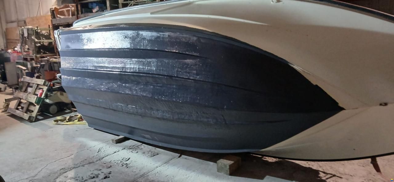 Elan GT 495 F KONSOLENBOOT