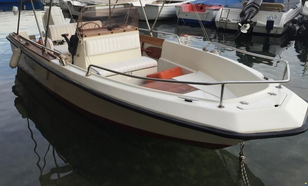 Elan GT 495 F KONSOLENBOOT