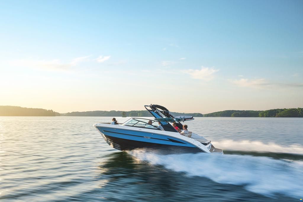 Sea Ray SDX 250 SURF