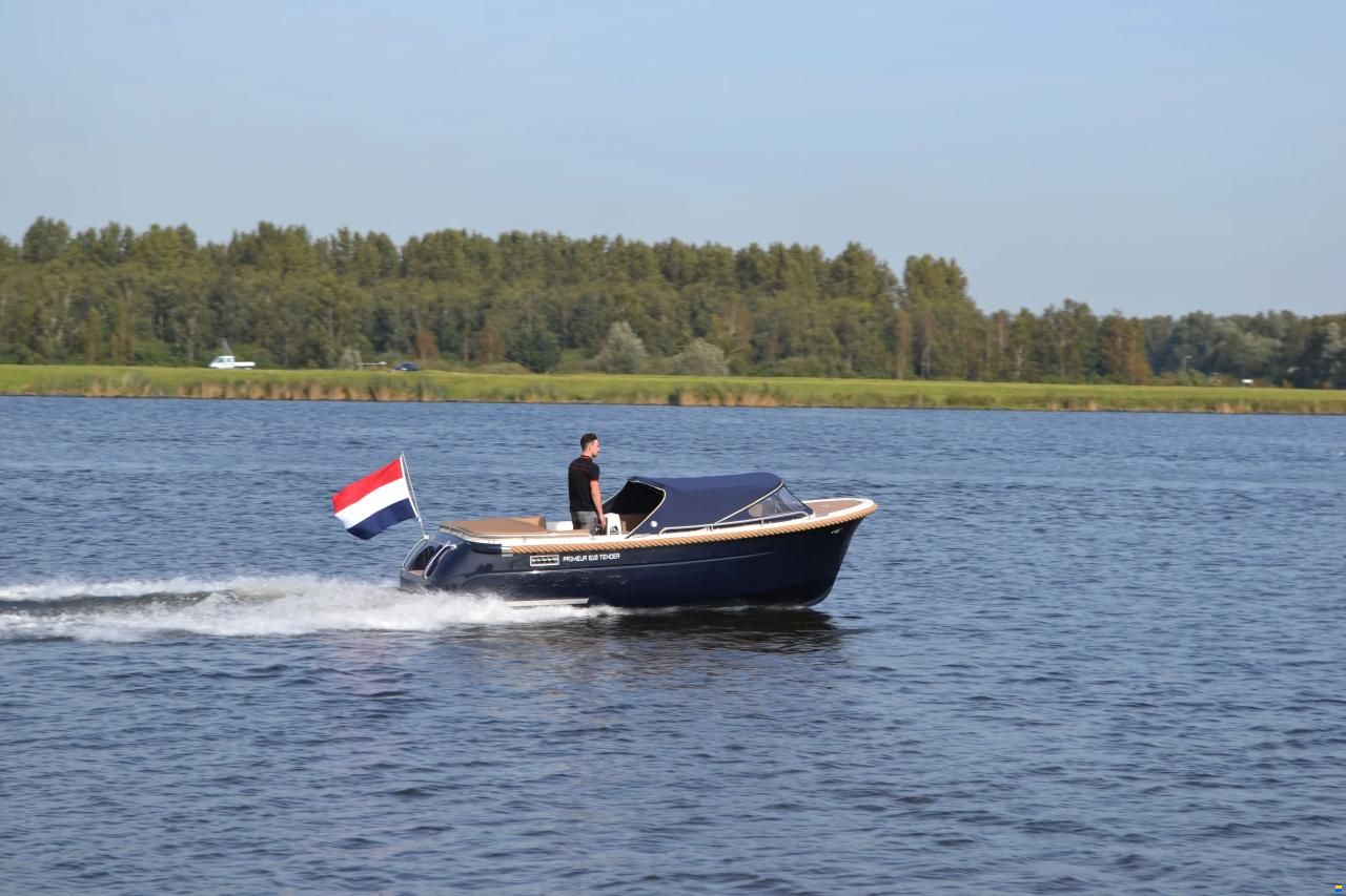 Primeur 610 Tender