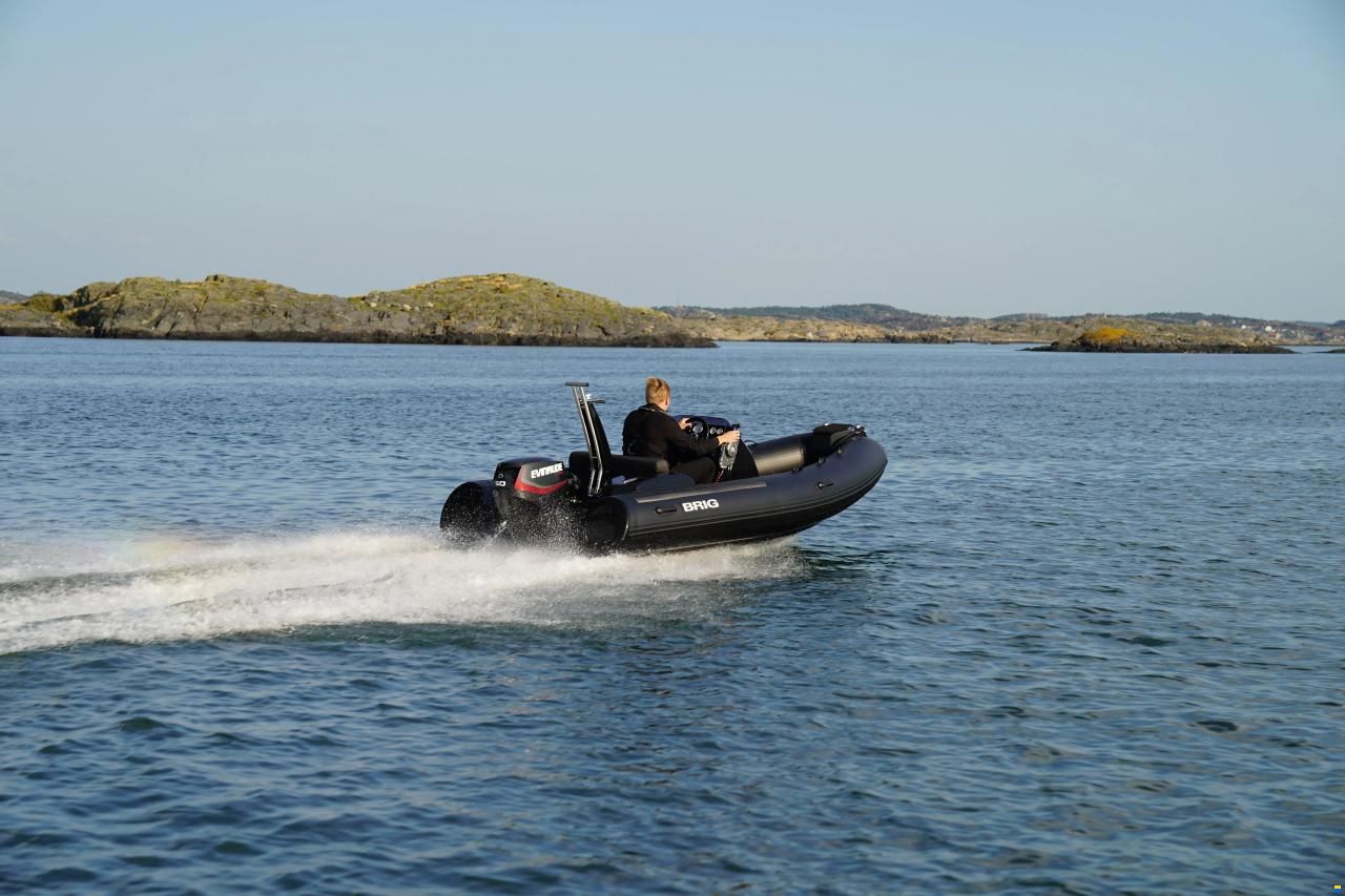 Brig Inflatable Boats Eagle 4