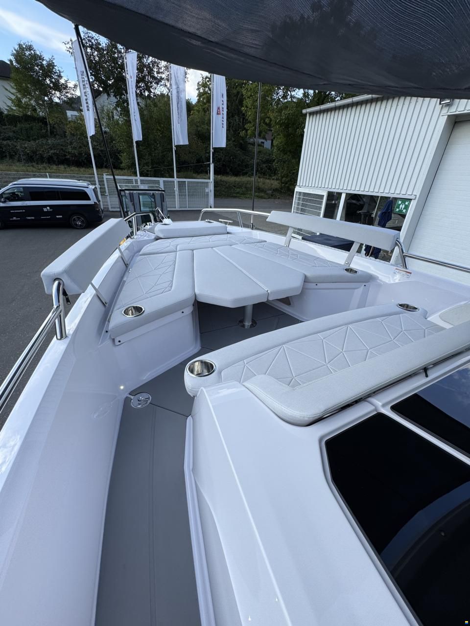 Axopar 29 Cross Cabin