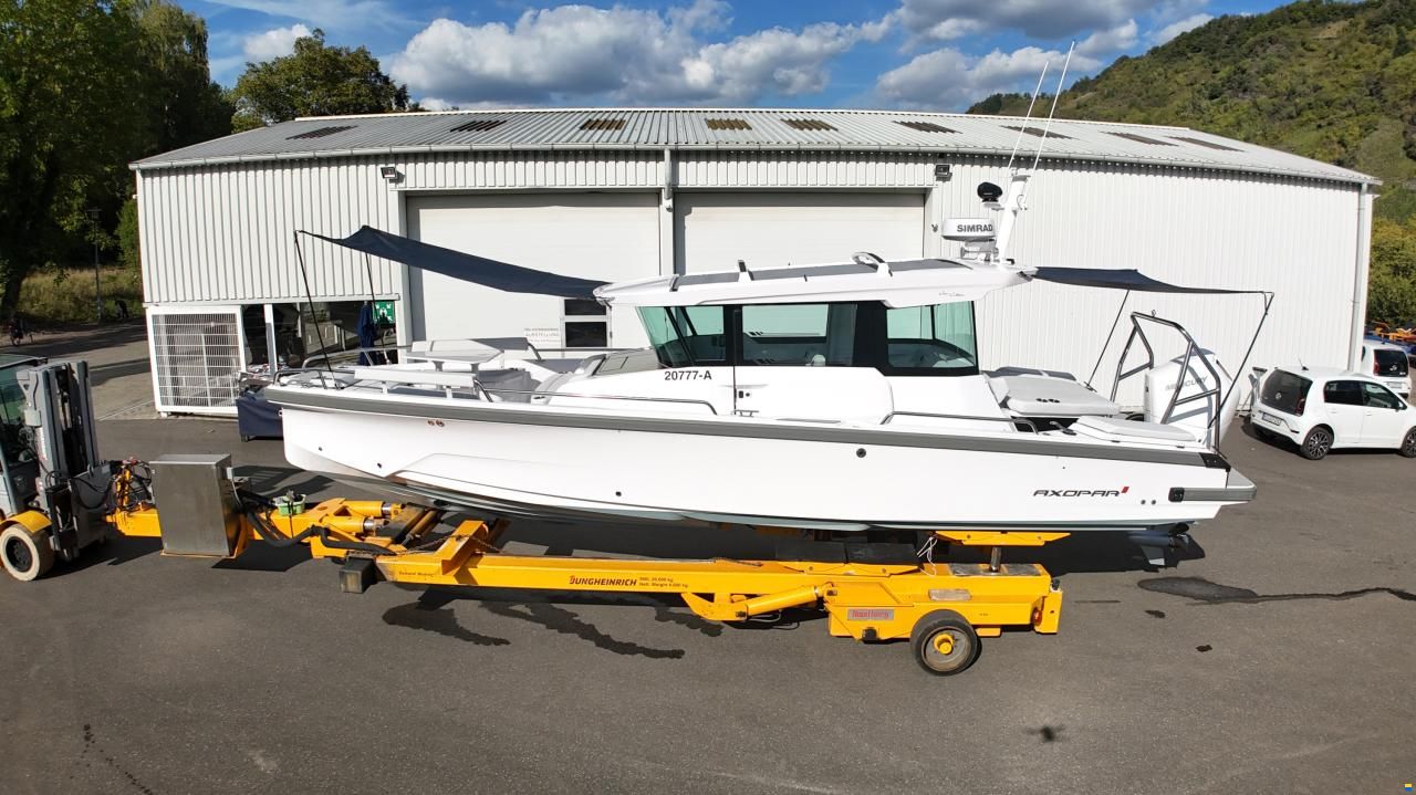 Axopar 29 Cross Cabin