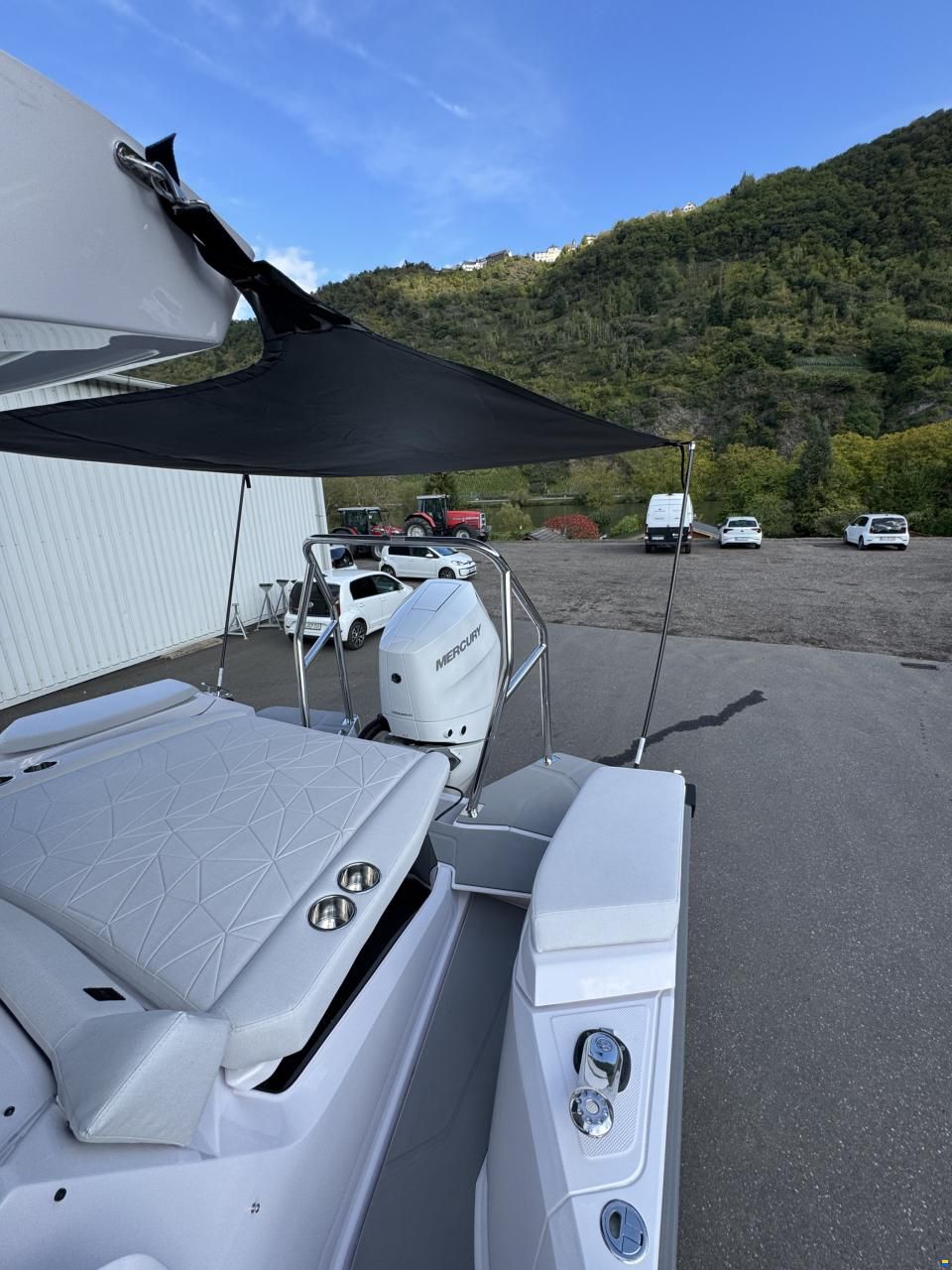 Axopar 29 Cross Cabin