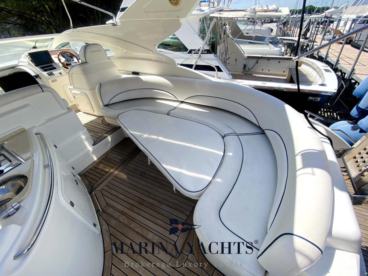 Platinum Yachts 40