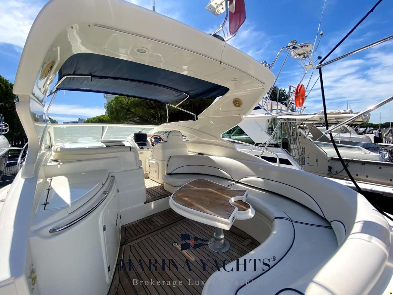 Platinum Yachts 40