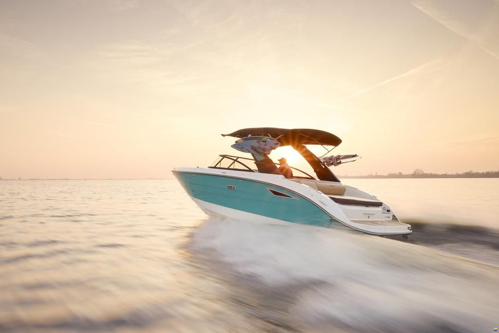 Sea Ray SDX 270 SURF