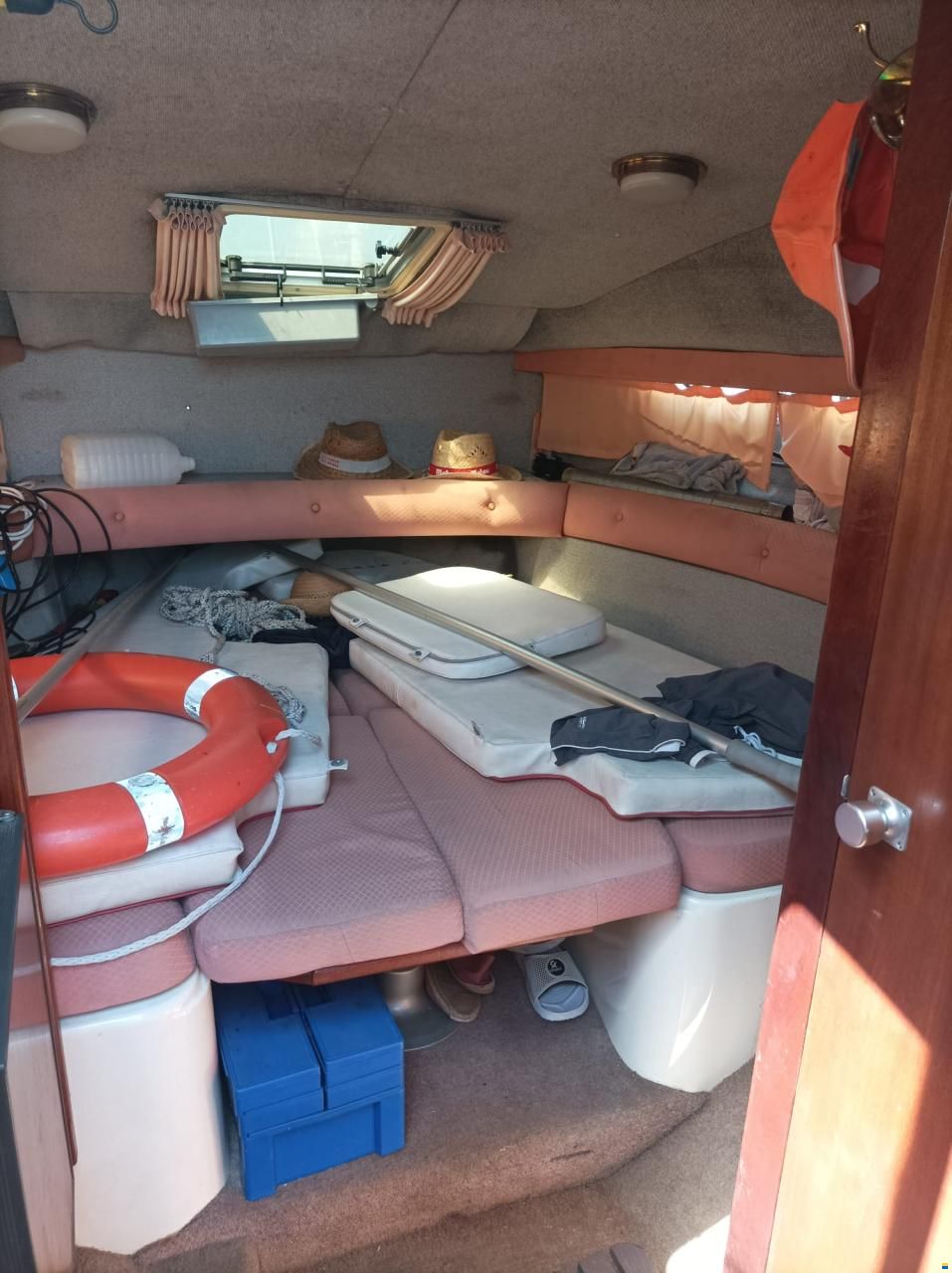 Sealine 218