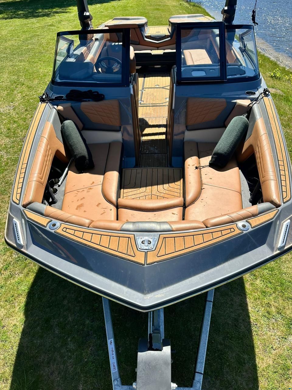 Nautique G25