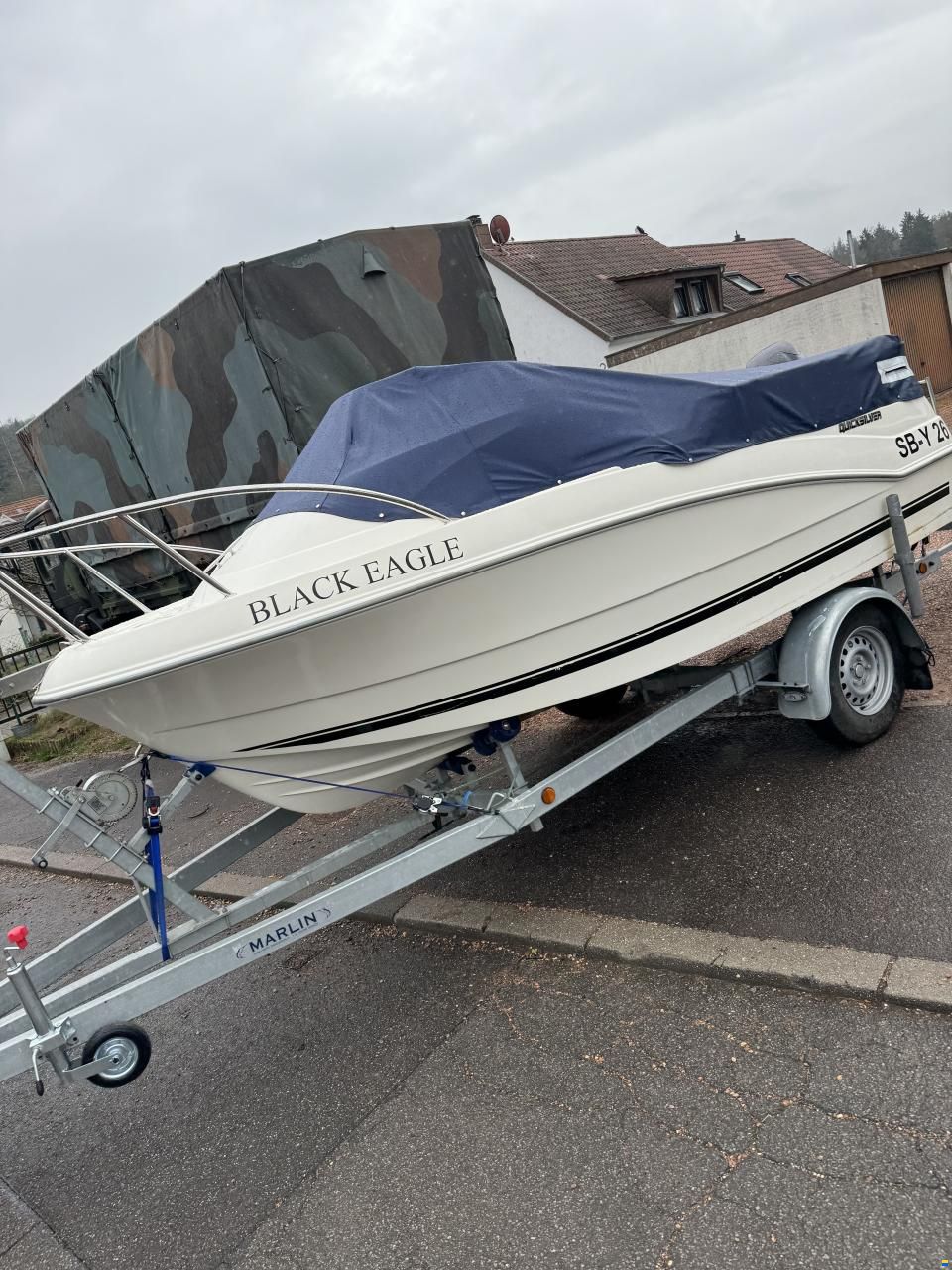 Quicksilver Activ 430 Cabin
