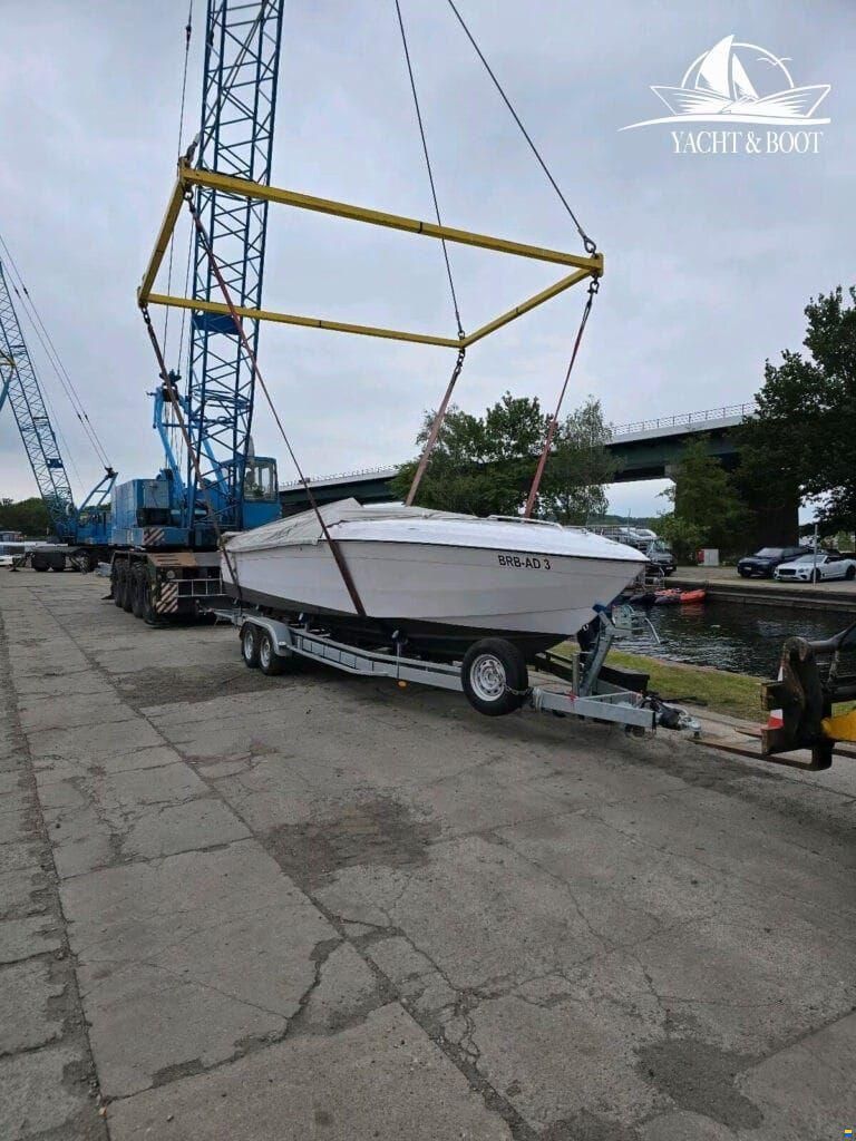 Chris Craft Scorpion 260 SL