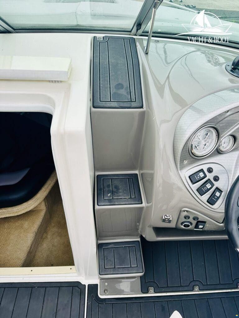 Rinker 246 Captiva
