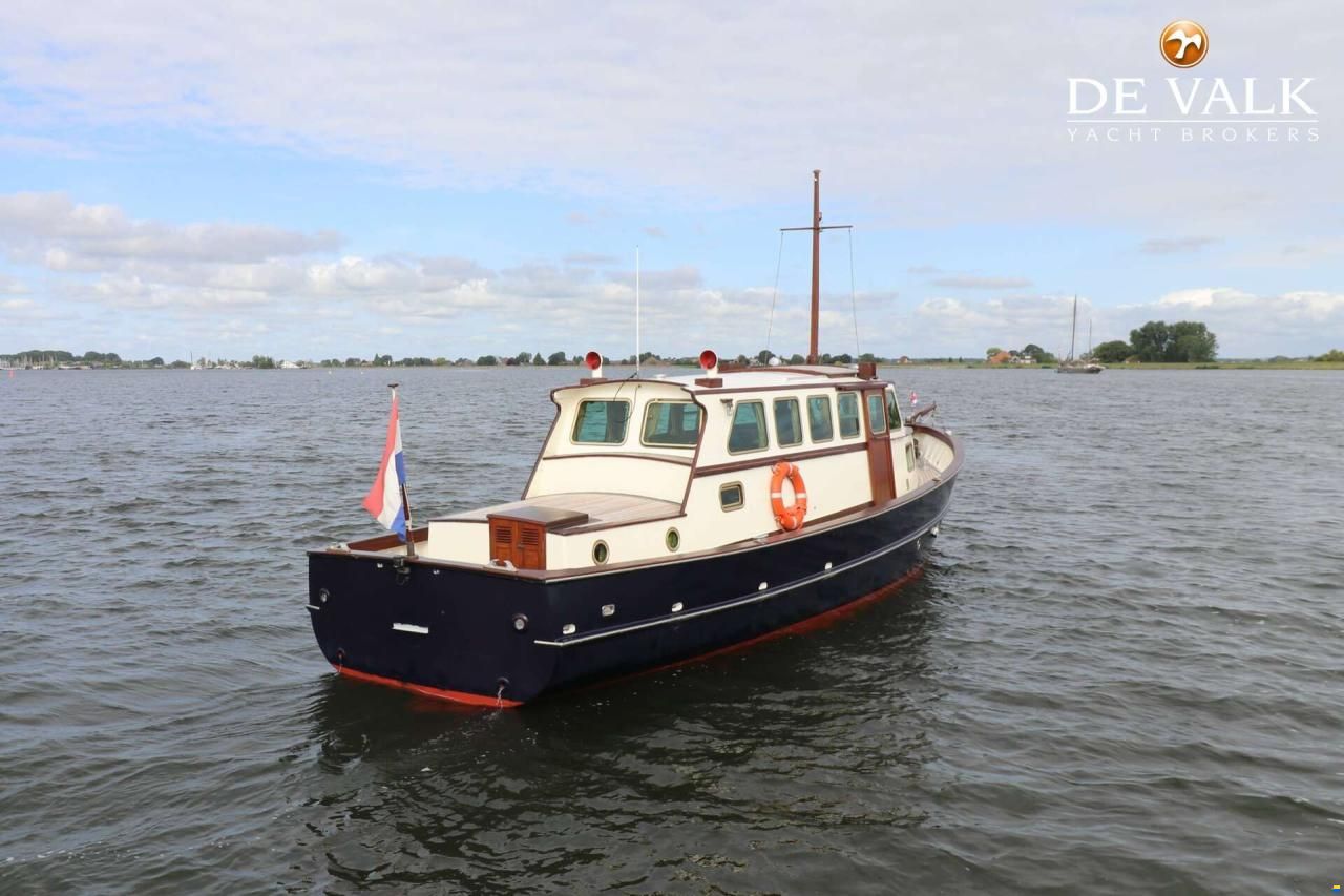 Brooke Marine Motor Yacht