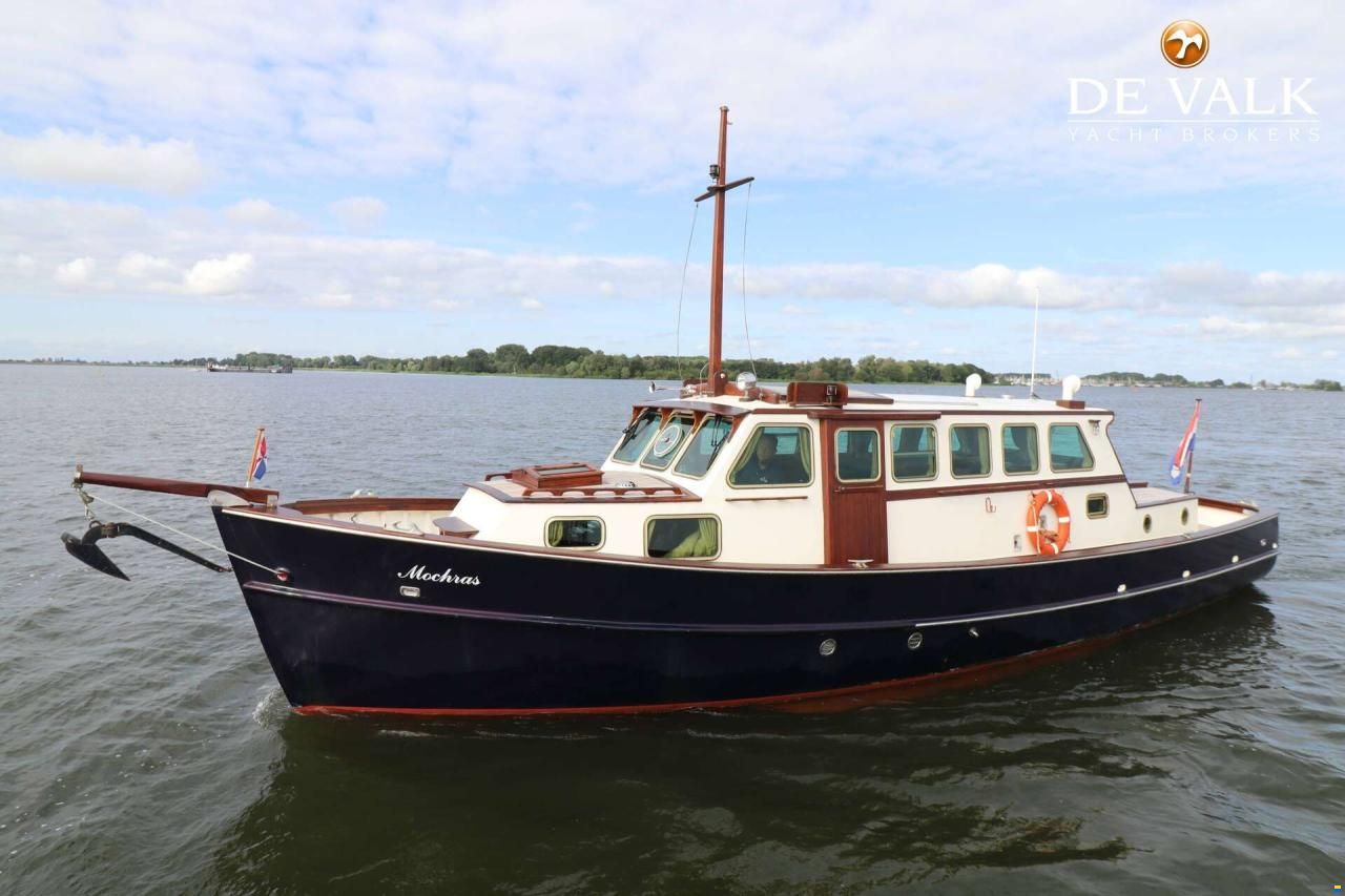 Brooke Marine Motor Yacht