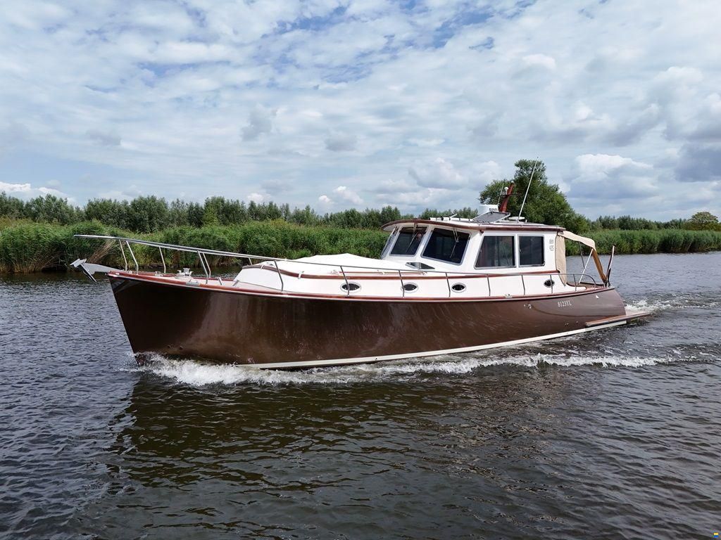 Alen Yacht 425