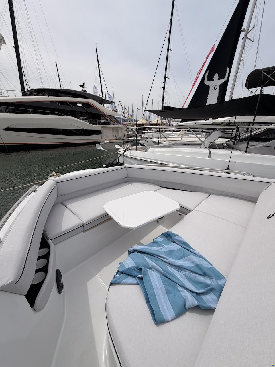 Beneteau GRAN TURISMO 35