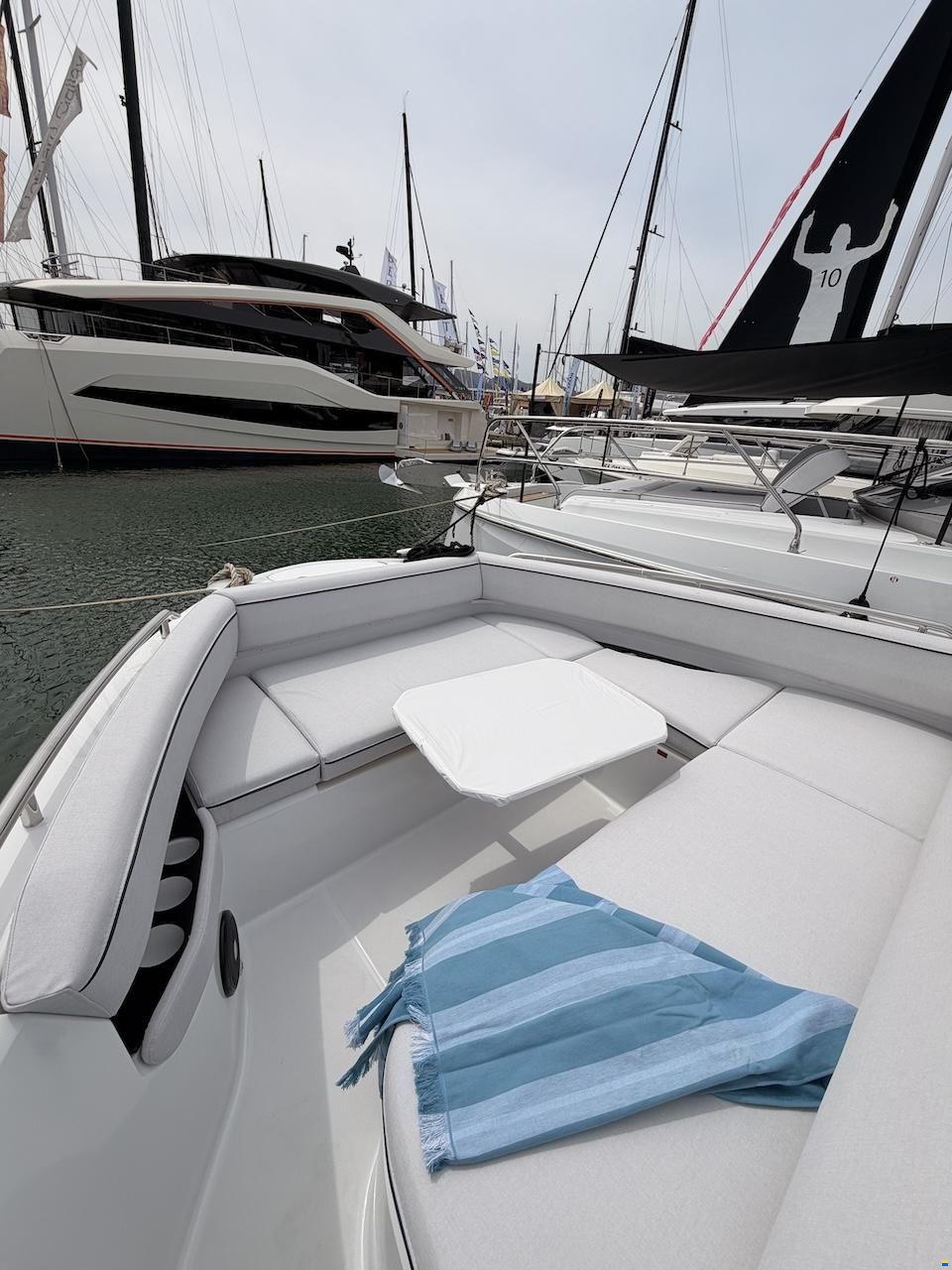 Beneteau GRAN TURISMO 35