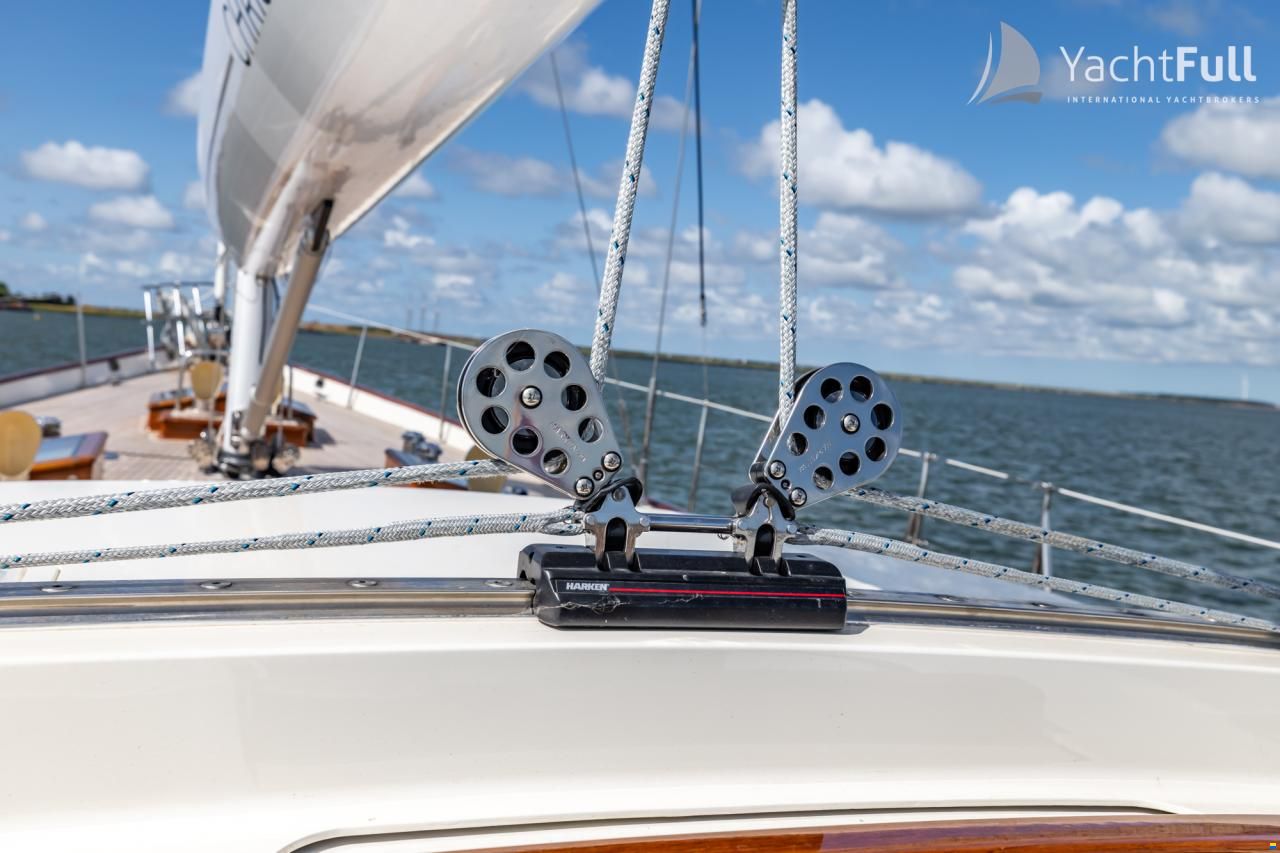 K&M Yachtbuilders Dykstra