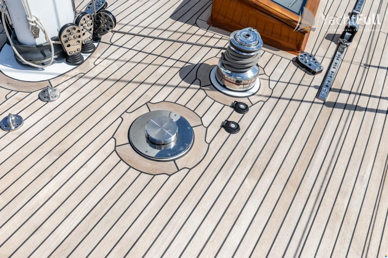K&M Yachtbuilders Dykstra