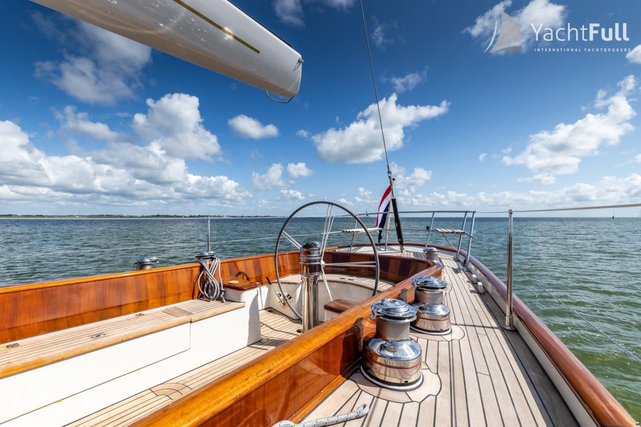 K&M Yachtbuilders Dykstra