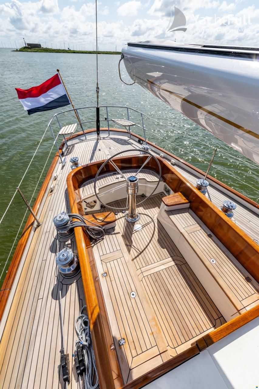 K&M Yachtbuilders Dykstra