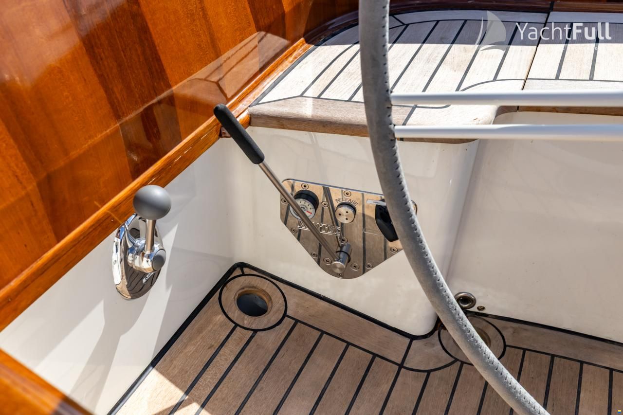 K&M Yachtbuilders Dykstra