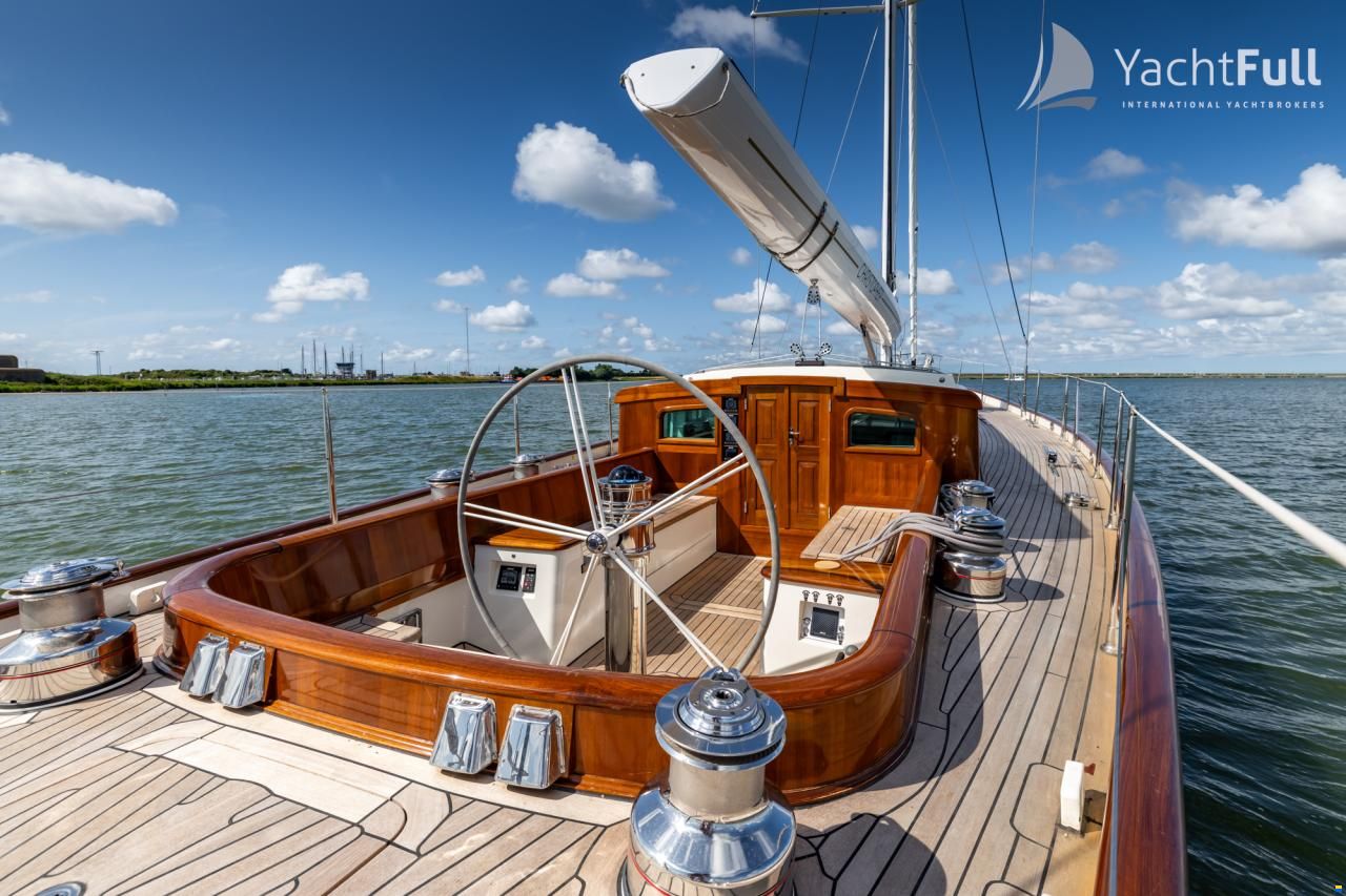 K&M Yachtbuilders Dykstra