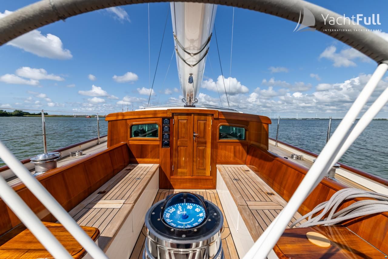 K&M Yachtbuilders Dykstra