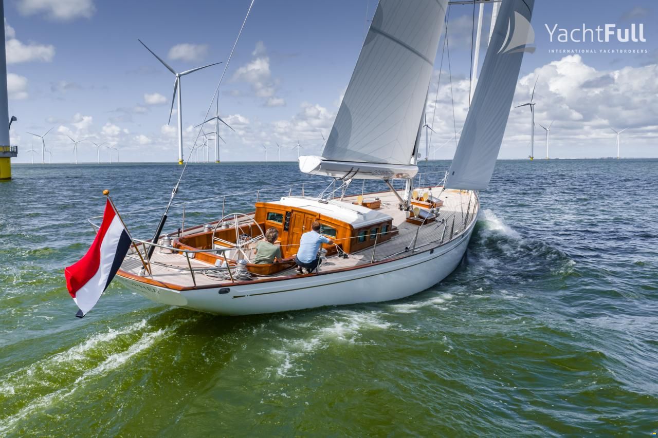K&M Yachtbuilders Dykstra