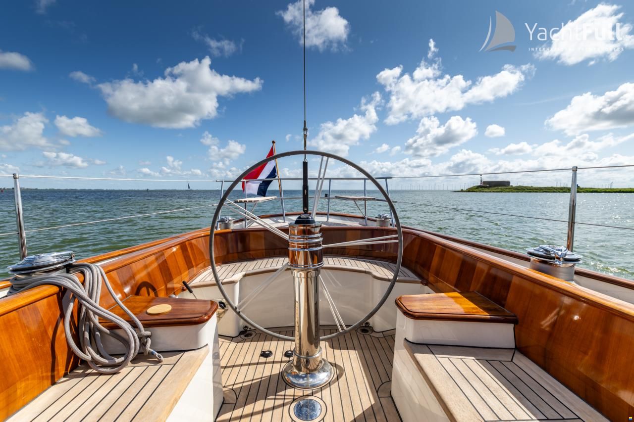 K&M Yachtbuilders Dykstra