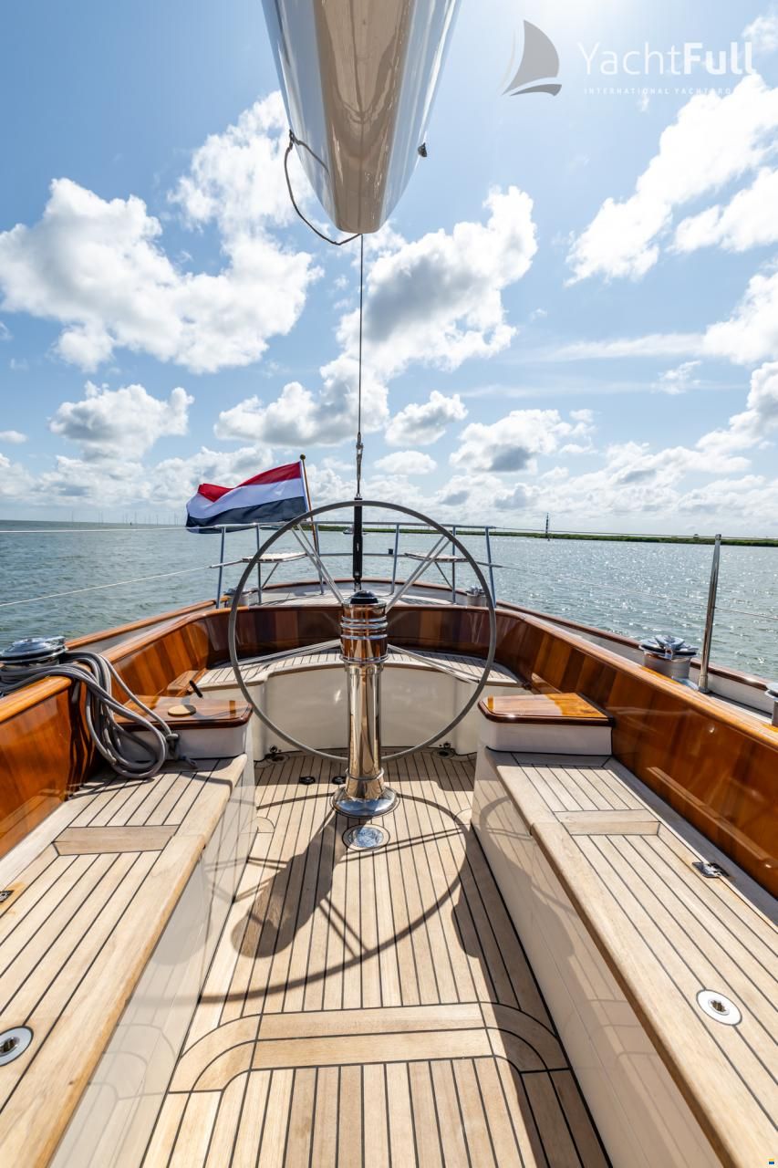 K&M Yachtbuilders Dykstra